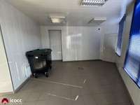 Bureaux et commerces 7 pièces