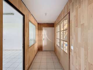 Bureaux et commerces 5 pièces