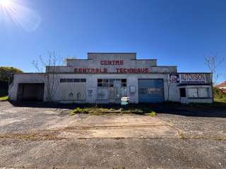 Bureaux et commerces 6 pièces