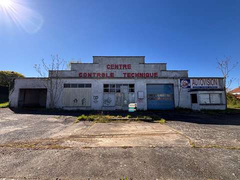 Bureaux et commerces 6 pièces Lys-Haut-Layon 49