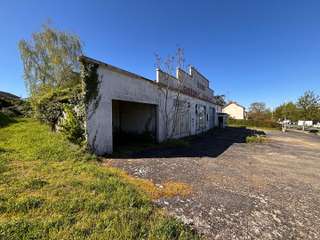 Bureaux et commerces 6 pièces