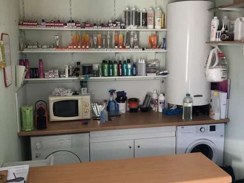 Bureaux et commerces 2 pièces