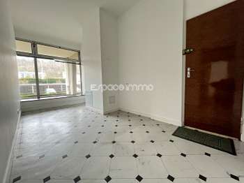 Bureaux et commerces 4 pièces