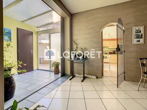 Bureaux et commerces 6 pièces