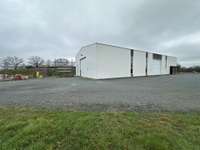 Bureaux et commerces 5 pièces