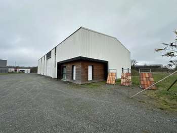 Bureaux et commerces 5 pièces