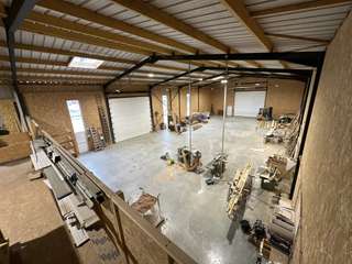 Bureaux et commerces 5 pièces