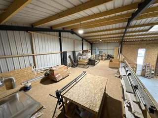 Bureaux et commerces 5 pièces