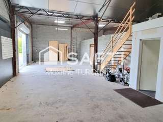 Bureaux et commerces 7 pièces