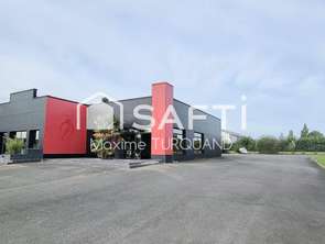 Vente Bureaux et commerces 272 m&sup2;Mazières-en-Gâtine