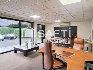 Bureaux et commerces 7 pièces
