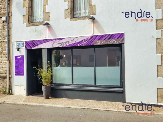 Local commercial 32 m² · à Melrand · 32 m² · 49 900 €