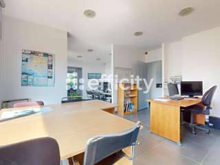 Bureaux et commerces 3 pièces