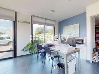 Bureaux et commerces 3 pièces