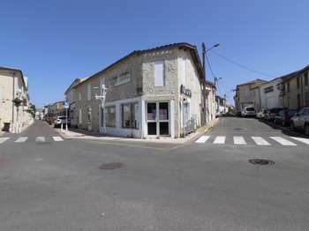 Vente Bureaux et commercesMeschers-sur-Gironde