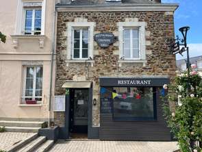 Vente Bureaux et commerces 126 m&sup2;Meslay-du-Maine
