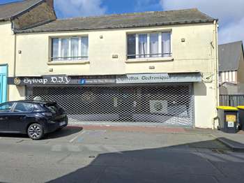Vente Bureaux et commerces 88 m&sup2;Mezidon-Canon