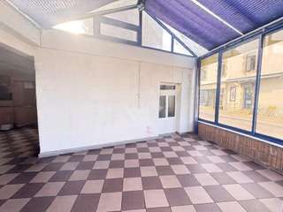 Bureaux et commerces 7 pièces