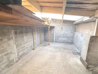 Bureaux et commerces 7 pièces