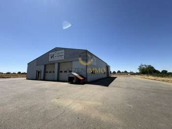 Photo Bureaux et commerces Moncoutant