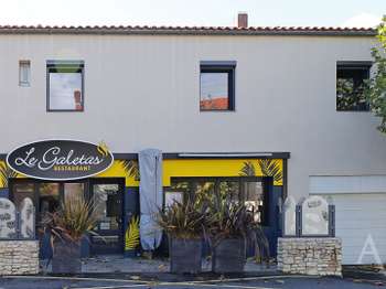 Bureaux et commerces 4 pièces