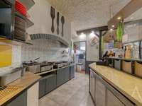 Bureaux et commerces 4 pièces