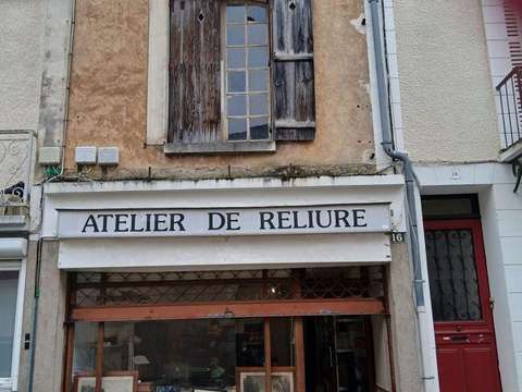 Bureaux et commerces Montargis 45