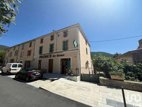Bureaux et commerces Montbrun-les-Bains 26