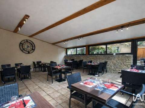 Bureaux et commerces Montbrun-les-Bains 26