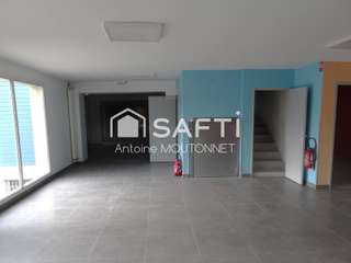 Bureaux et commerces 30 pièces