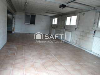 Bureaux et commerces 30 pièces