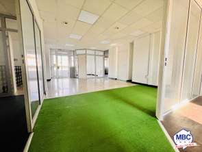 Vente Bureaux et commerces 181 m&sup2;Montrevault