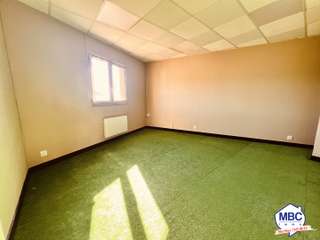 Bureaux et commerces 10 pièces