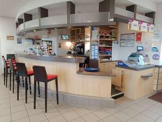 Bureaux et commerces 3 pièces