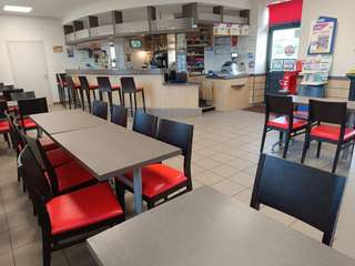 Bureaux et commerces 3 pièces