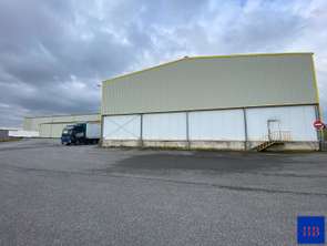 Vente Bureaux et commerces 3600 m&sup2;Mortrée