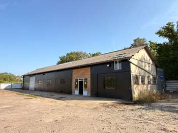 Vente Bureaux et commerces 489 m&sup2;Moult