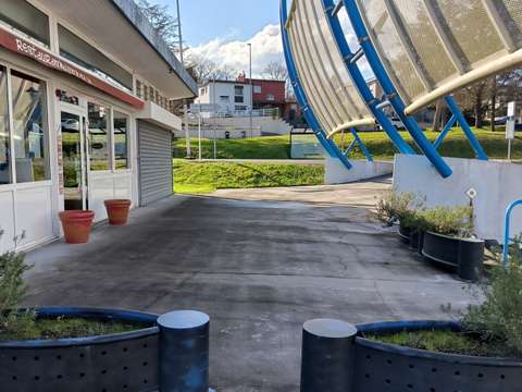 Bureaux et commerces Mourenx 64