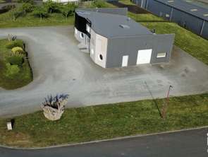 Vente Bureaux et commerces 394 m&sup2;Moyon