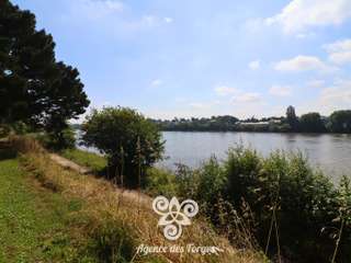 Bureaux et commerces 3 pièces