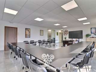 Bureaux et commerces 3 pièces