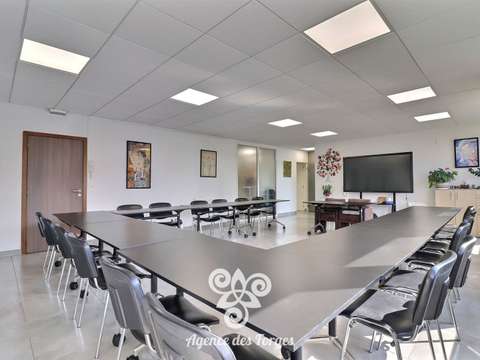 Bureaux et commerces 3 pièces