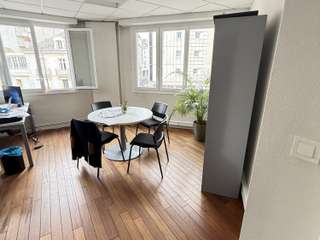 Bureaux et commerces 10 pièces