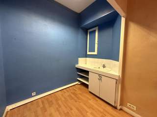 Bureaux et commerces 4 pièces