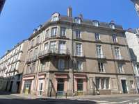 Bureaux et commerces 5 pièces