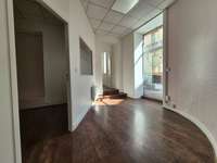 Bureaux et commerces 5 pièces