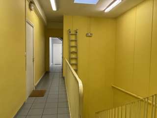 Bureaux et commerces 2 pièces
