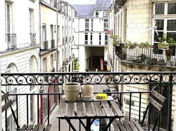 Vente Bureaux et commerces 161 m&sup2;Nantes Centre Ville