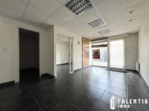Bureaux et commerces 2 pièces