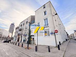 Vente Bureaux et commerces 300 m&sup2;Nantes Centre Ville